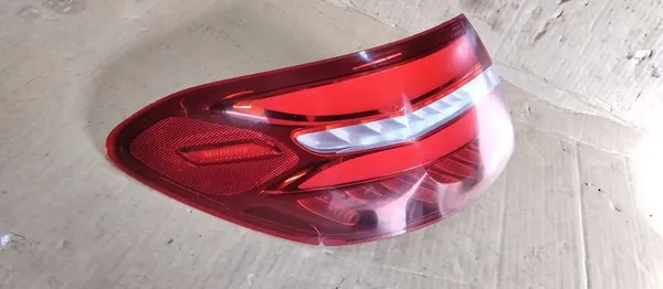 Linker Achter Carrosserielamp Mercedes GLC W253 A2539067300 image 3