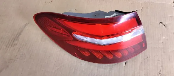 Linker Achter Carrosserielamp Mercedes GLC W253 A2539067300 image 5