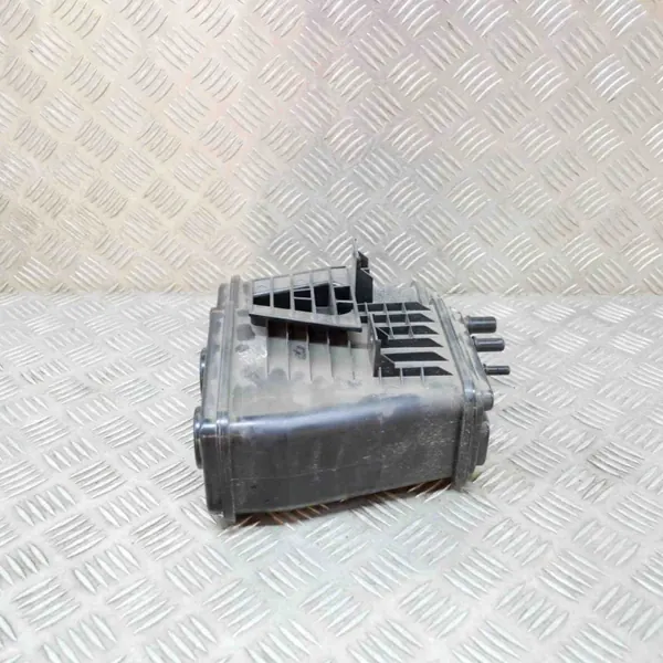 Volvo XC40 21r Kraftstoff-Kohlefilter OEM 32203312 image 3