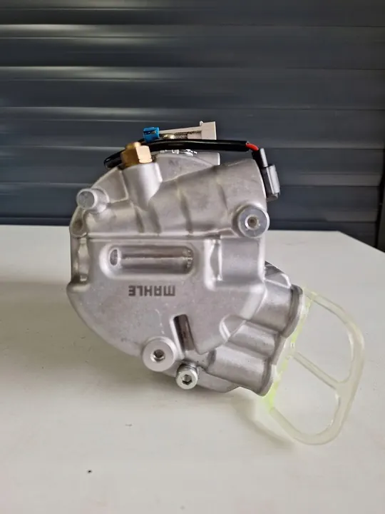 Compressore aria condizionata Mahle ACP 145 000S image 3