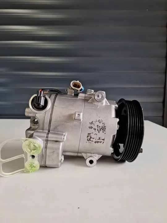 Compressore aria condizionata Mahle ACP 145 000S image 4