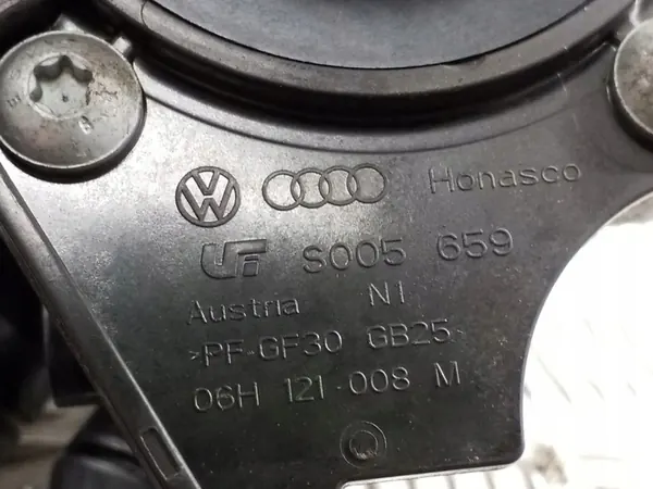 Audi OE Vattenpump 06H121008N image 8