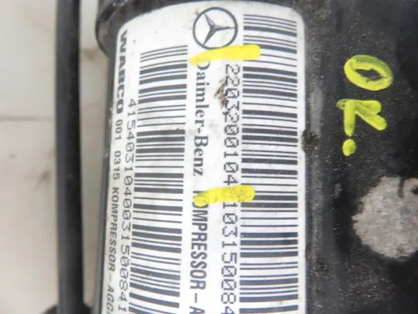 Compresseur Suspension Mercedes W220 OEM 2203200104 image 6