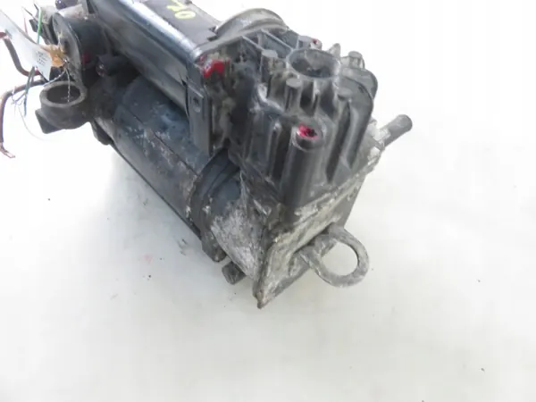 Compresseur Suspension Mercedes W220 OEM 2203200104 image 8