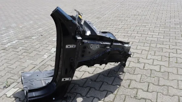 Panneau latéral droit avant Volvo XC40 OEM 555ACM100 image 3