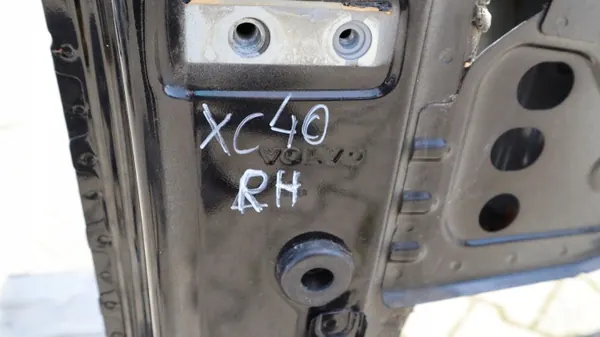 Panneau latéral droit avant Volvo XC40 OEM 555ACM100 image 6
