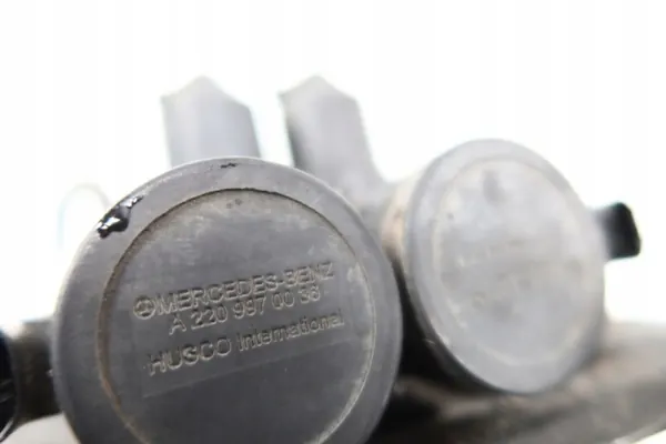 Mercedes ABC-venttiilipalikka OEM 2203200358 W220/W215 image 9
