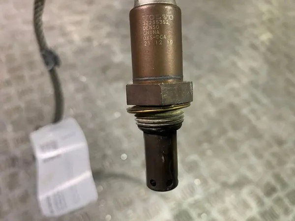 Sonda Lambda Volvo XC60 2022 OEM 32255352 image 3