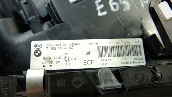 BMW 7 E65 LIFT Farol Direito 7162112 image 6