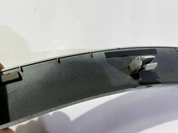 OEM 670049027SX Takasuoja vasen Maserati Levante image 10