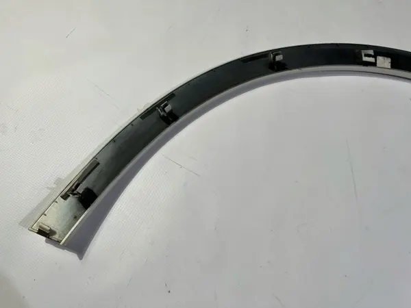 OEM 670049027SX Takasuoja vasen Maserati Levante image 7