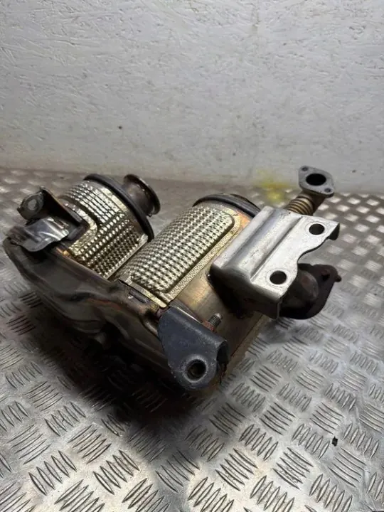 Begagnad katalysator OEM CO2U000 för Hyundai 1.6L image 4