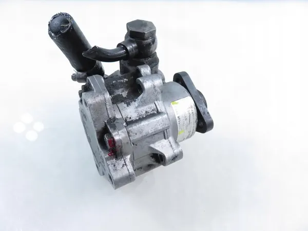 Bomba de direção assistida Audi A4 1.9 TDI - OEM 8D0145155Q image 4