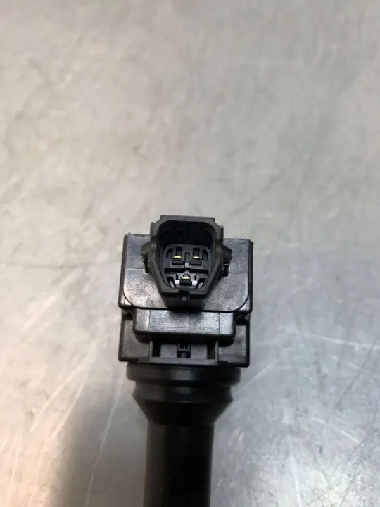 Toyota GT 86 Tändspole OEM 6405J1 - Begagnad image 7