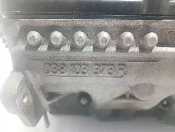 Culasse Skoda OEM 038103373R - Occasion image 9