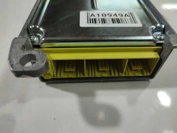 Module airbag OEM 213819107 - Toyota Corolla image 4