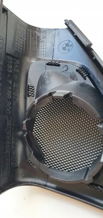 Högtalartäckning höger BMW F10 Serie 5 image 4