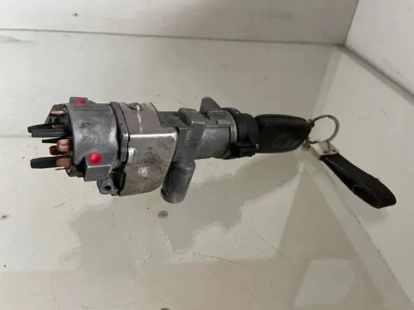 Ontsteekschakelaar OEM 4B0905851F voor Audi A4 1.9L Diesel image 4
