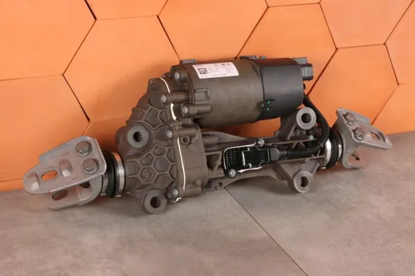 BMW OEM 8861499 Styraktuator - Begagnad 1876 km image 2