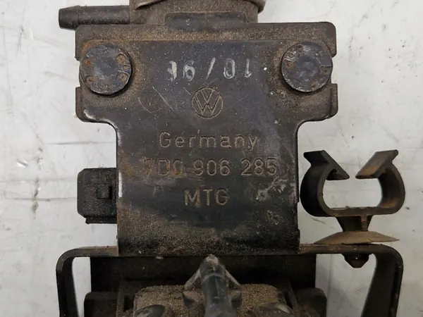 Turbo EGR-ventil VW T4 2.5 TDI OEM 1A 96-03 image 3