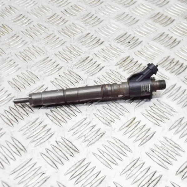 Iniettore carburante Volvo XC60 2011 image 3