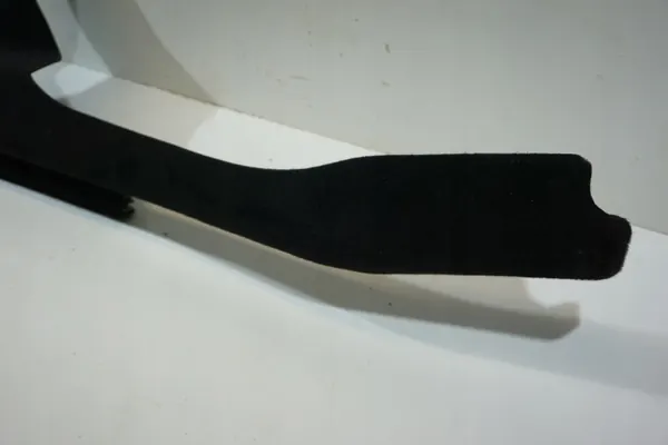 TESLA MODEL 3 LISTWA WYKOŃCZENIOWA OEM Dekorlist image 3
