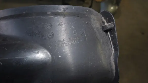 Rear Wheel Arch Dacia Dokker 767488691R image 3