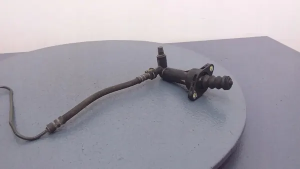 SKODA FABIA III 1.0B TSI Kytkinpumppu 5Q0721261K image 4