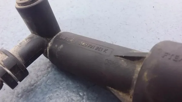 SKODA FABIA III 1.0B TSI Kytkinpumppu 5Q0721261K image 5