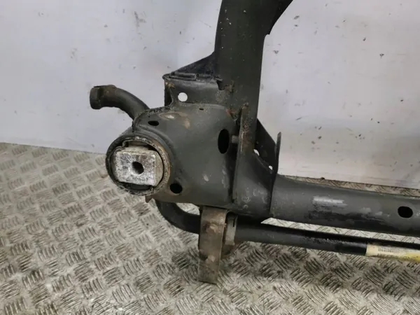 Porsche Cayenne 2011 Etuaputuki OEM AMD190597 image 4
