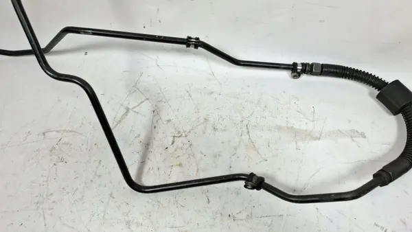 Mercedes-Benz Oljekylarrör OEM GMX6037 - Begagnad image 3