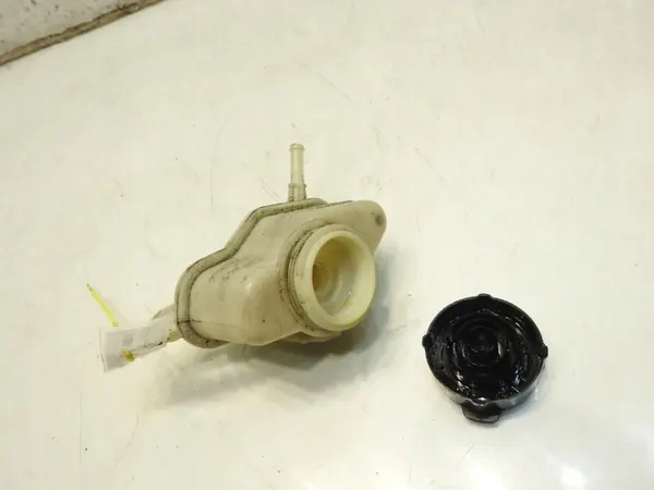 Servostyrningsbehållare OEM 49180-JN00A Nissan Murano image 6