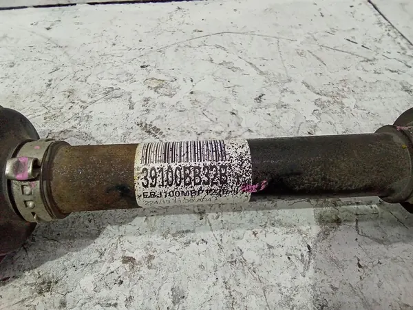 Nissan Qashqai+2 2013 Höger Främre Halvaxel image 4