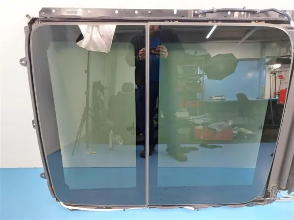 Panoraamakatto OEM 30031288A Ford Explorer VI:lle image 5