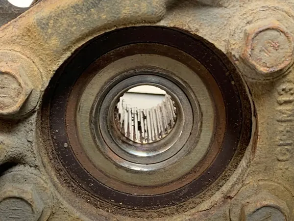 OEM FBZ24565 etupyörän navan Toyota Auris image 3