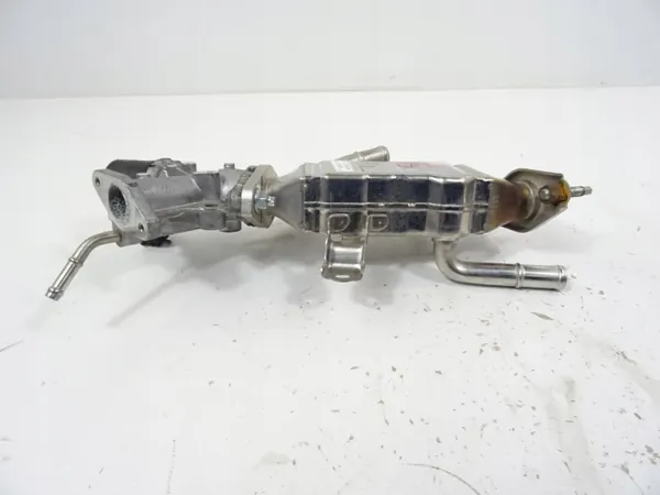Arrefecedor válvula EGR Toyota OEM 25601-0T010-A Usado image 4