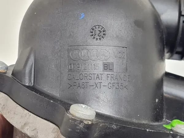 Vattenpump Bentley Flying Spur 2015 079121115BL image 3