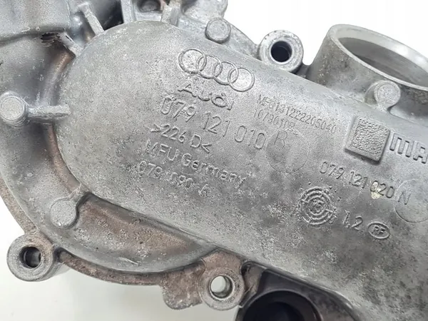 Vattenpump Bentley Flying Spur 2015 079121115BL image 9