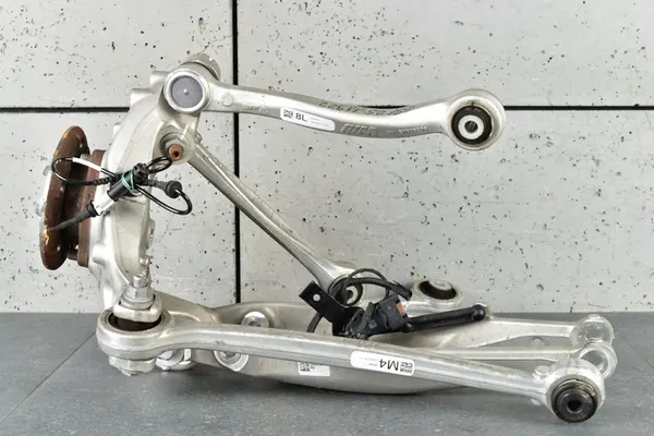 Sospensione posteriore sinistra BMW M3 G80 M4 G82 image 7