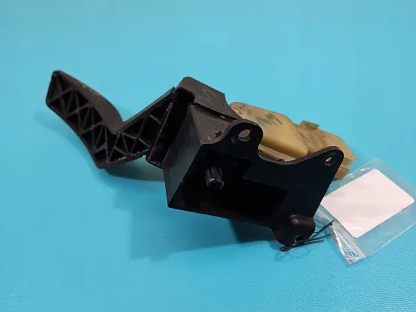 Gaspedal Potentiometer Ford Focus MK1 1.8 TDDI image 3