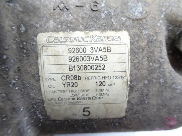 Compressore A/C Nissan OE 926003VA5B image 6