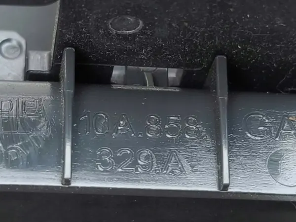 Volkswagen ID.3 2020 Mittkonsolfack OEM 10A858329A image 9