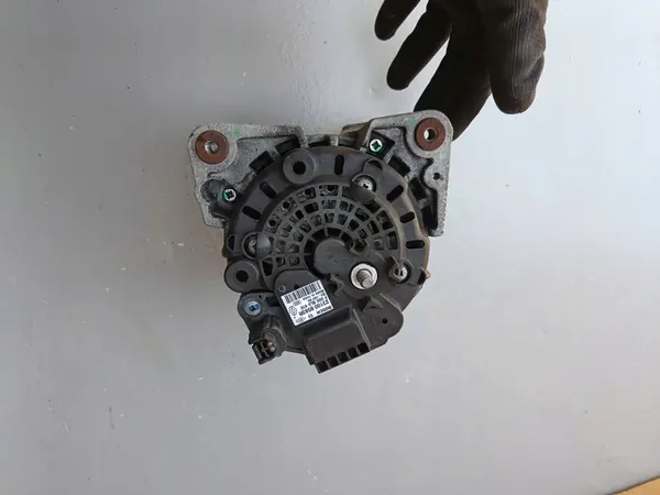 RENAULT CAPTUR I 13r 0.9 TCE Generaattori 231008593R image 3