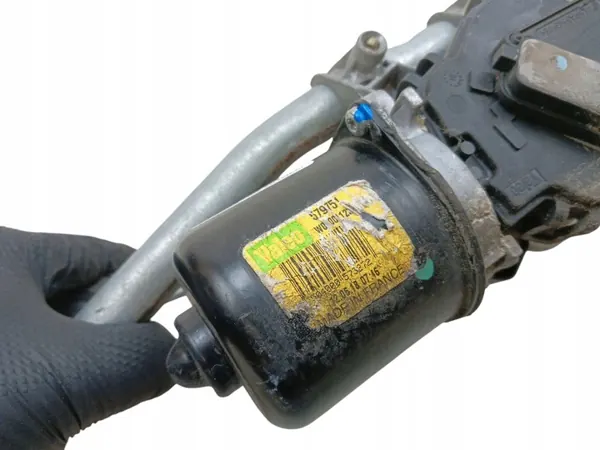 Front Wiper Linkage for Nissan Qashqai J10 Used image 3