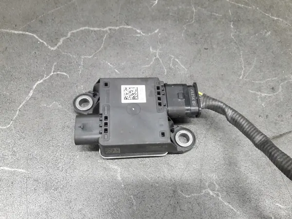 Sensor Lambda NOx BMW F31 F30 F20 B37 B47 OEM 8582023-02 image 3