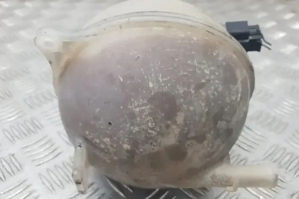 Ausgleichsbehälter VW LUPO 1.4L Benzin 55kW 6N0121407 image 2