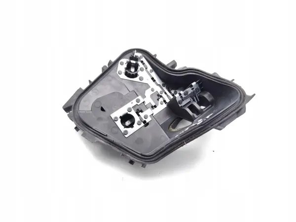 Douille d'ampoule arrière Seat Alhambra côté droit OEM 89077256 image 3