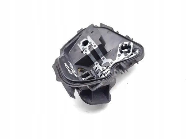 Douille d'ampoule arrière Seat Alhambra côté droit OEM 89077256 image 4