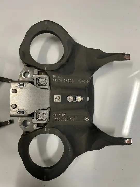 Toimila OEM 41470A Hyundai Veloster Kia Ceed 1.6:lle image 3