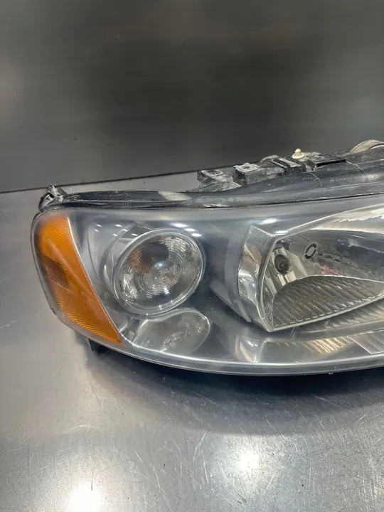 Oikea Ajovalo Volvo V70 XC70 S60 2004-2009 OEM 30698836 image 2